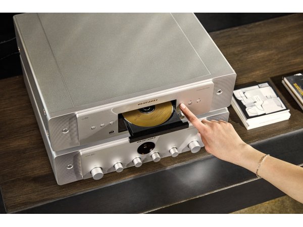CD плеер Marantz CD 60 Silver-Gold