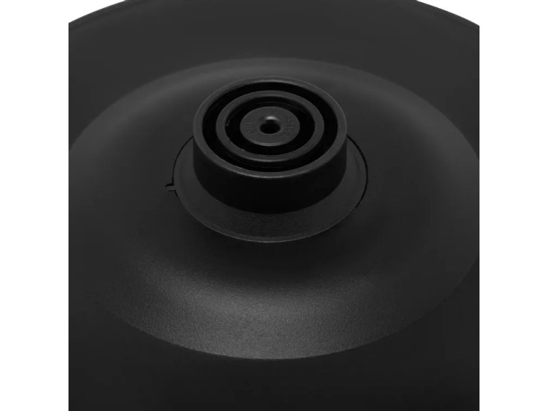 Чайник StarWind SKG2051 1.8л черный