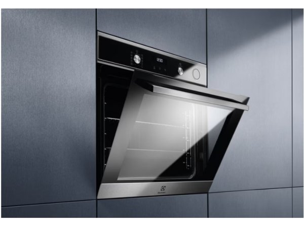 Электрический духовой шкаф Electrolux EOC6P71X