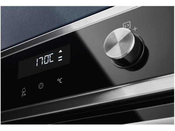 Электрический духовой шкаф Electrolux EOC6P71X