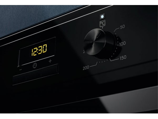 Электрический духовой шкаф Electrolux EOF3H50BK Электрический духовой шкаф Electrolux EOF3H50BK