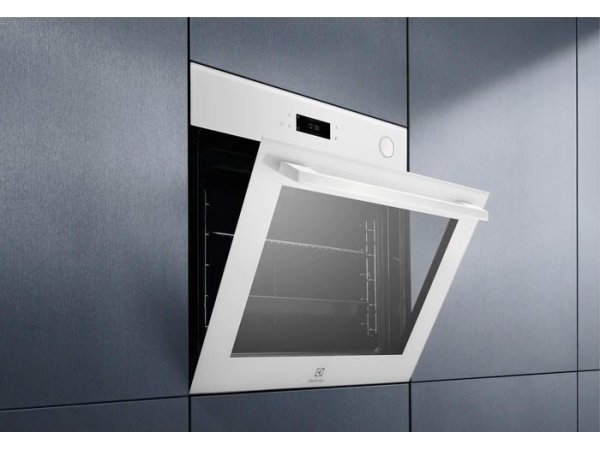 Электрический духовой шкаф Electrolux OKC8H39WV Электрический духовой шкаф Electrolux OKC8H39WV
