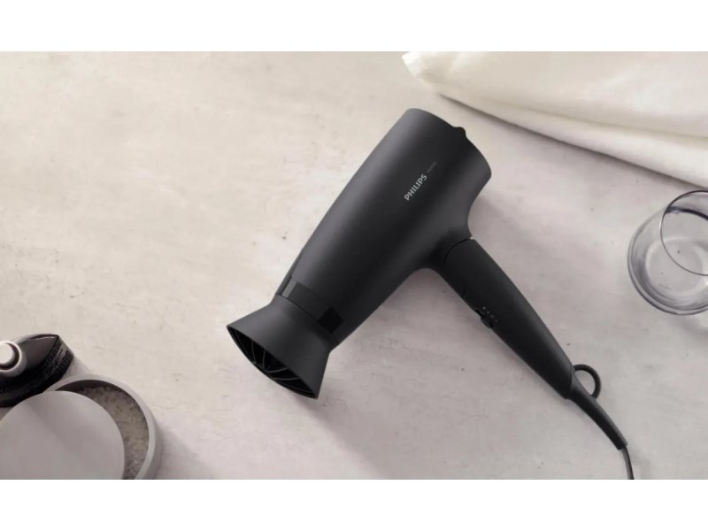 Фен Philips BHD308/10 черный