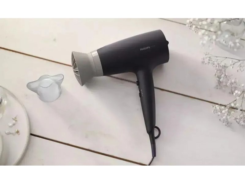 Фен Philips BHD341/30 черный Фен Philips BHD341/30 черный