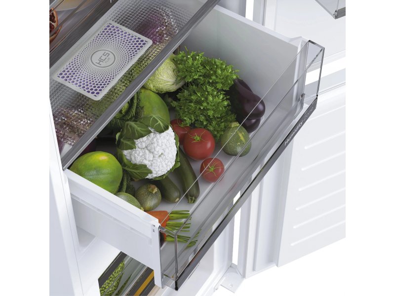 Встраиваемый холодильник Haier HBW5518ERU Встраиваемый холодильник Haier HBW5518ERU