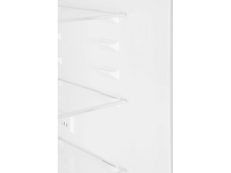 Встраиваемый холодильник Hotpoint HBH 18