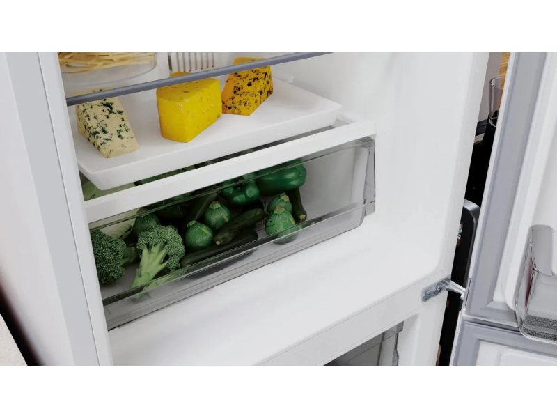 Холодильник Hotpoint HT 5180 W белый