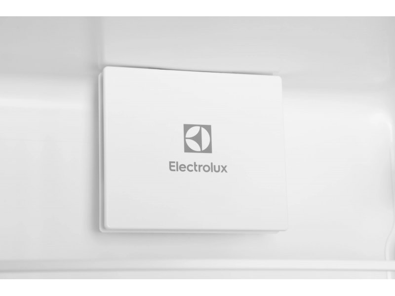 Встраиваемый холодильник Electrolux LND5FE18S