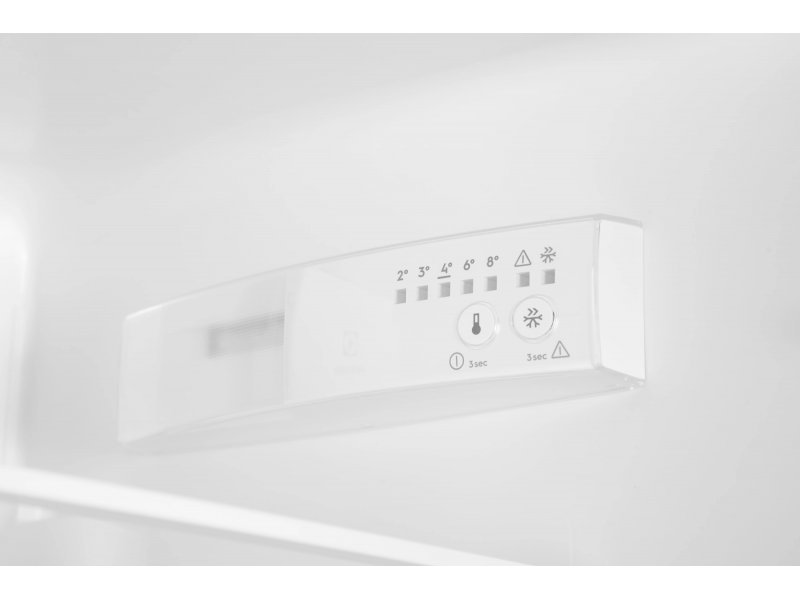 Встраиваемый холодильник Electrolux LND5FE18S