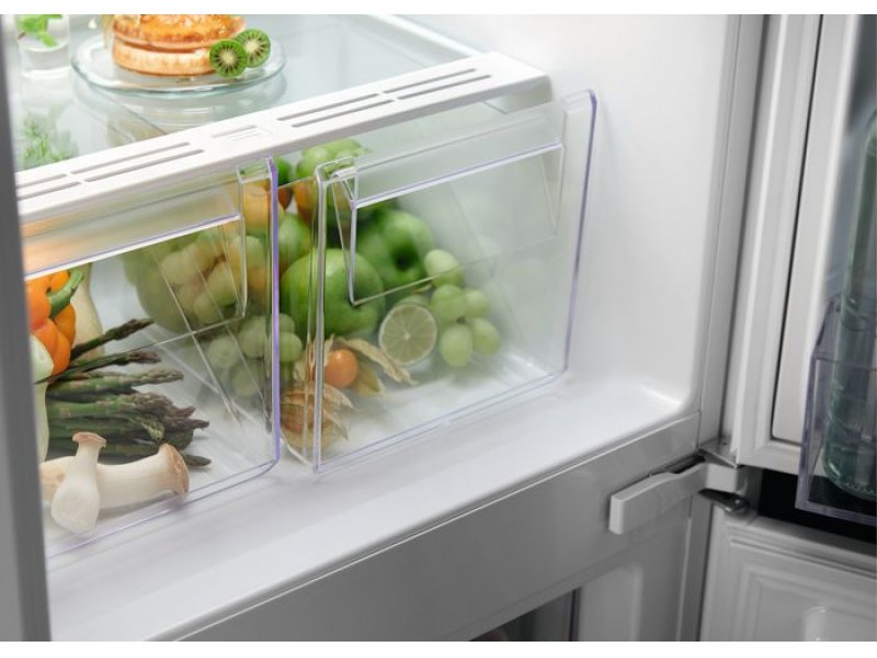 Встраиваемый холодильник Electrolux LNS5LE18S Встраиваемый холодильник Electrolux LNS5LE18S