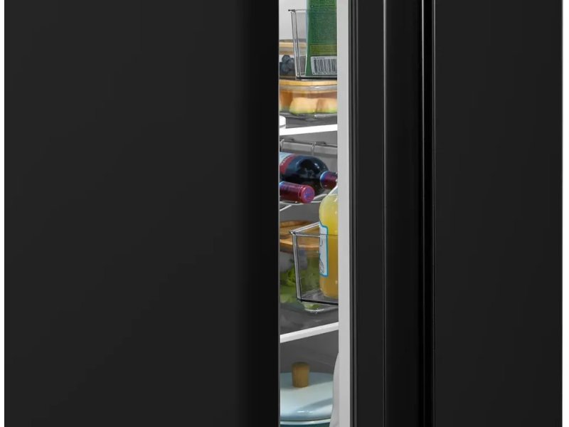Холодильник Midea MDRS710FGE30 черный Холодильник Midea MDRS710FGE30 черный