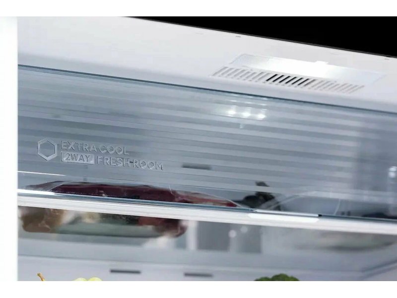 Холодильник Sharp SJ-XG60PMBE бежевый Холодильник Sharp SJ-XG60PMBE бежевый
