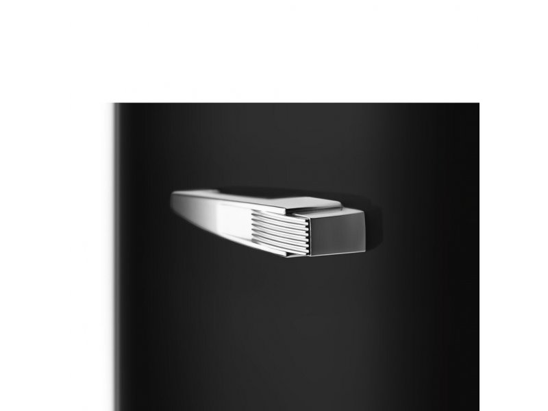 Холодильник Smeg FAB28LBL6 чёрный Холодильник Smeg FAB28LBL6 чёрный