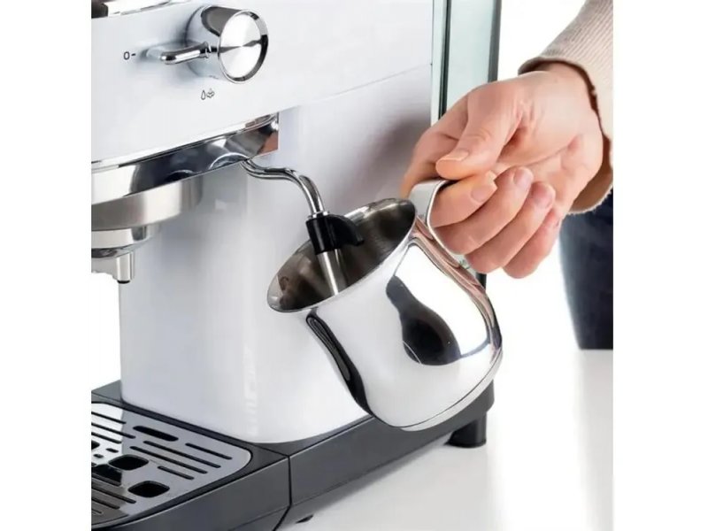 Кофеварка Ariete 1381/14 белый Кофеварка Ariete 1381/14 белый