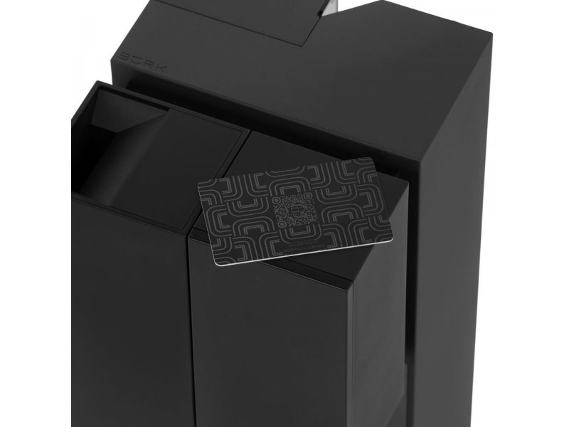 Кофемашина Bork C751 черный Кофемашина Bork C751 черный