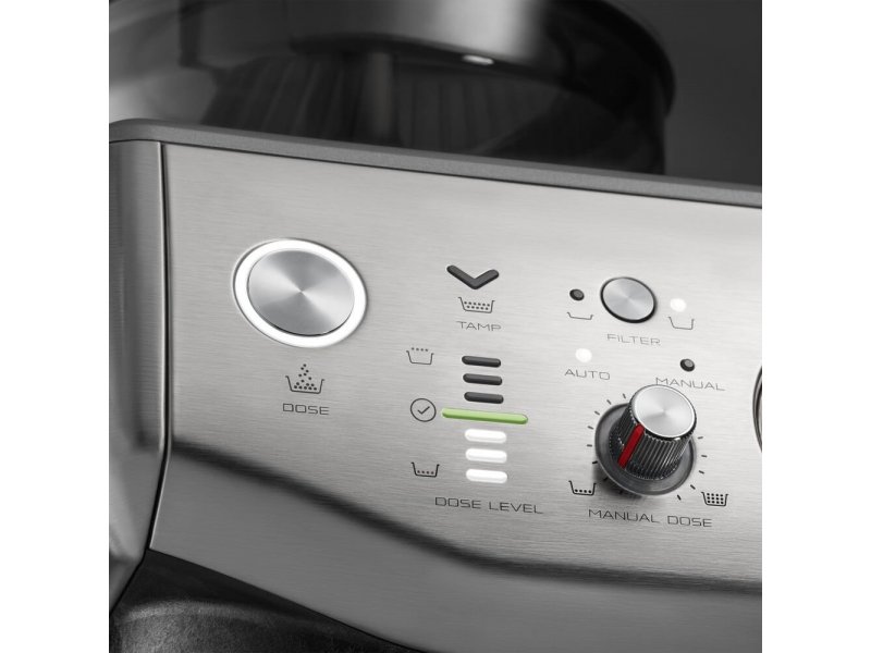 Кофемашина Bork C809 серебристый Кофемашина Bork C809 серебристый