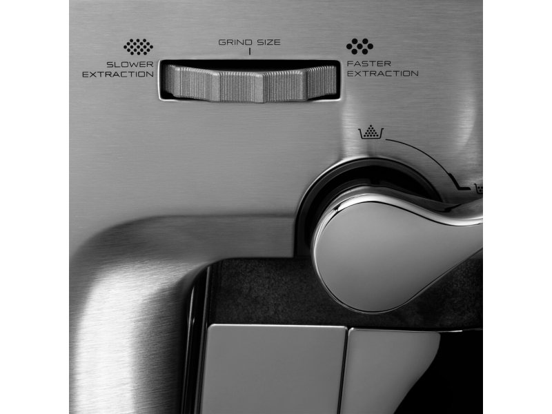 Кофемашина Bork C809 серебристый Кофемашина Bork C809 серебристый