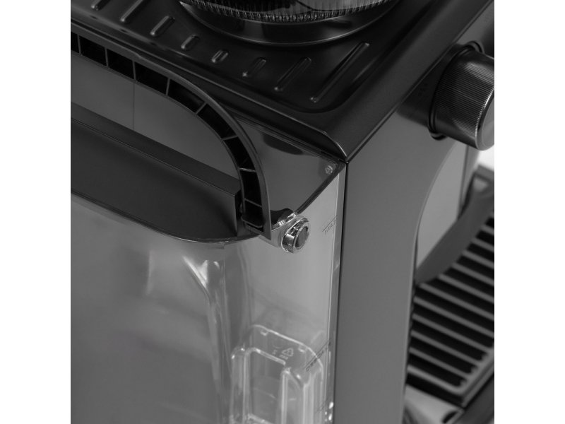 Кофемашина Bork C810 Noir черный Кофемашина Bork C810 Noir черный