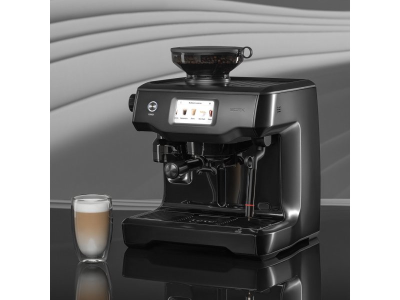 Кофемашина Bork C810 Noir черный Кофемашина Bork C810 Noir черный