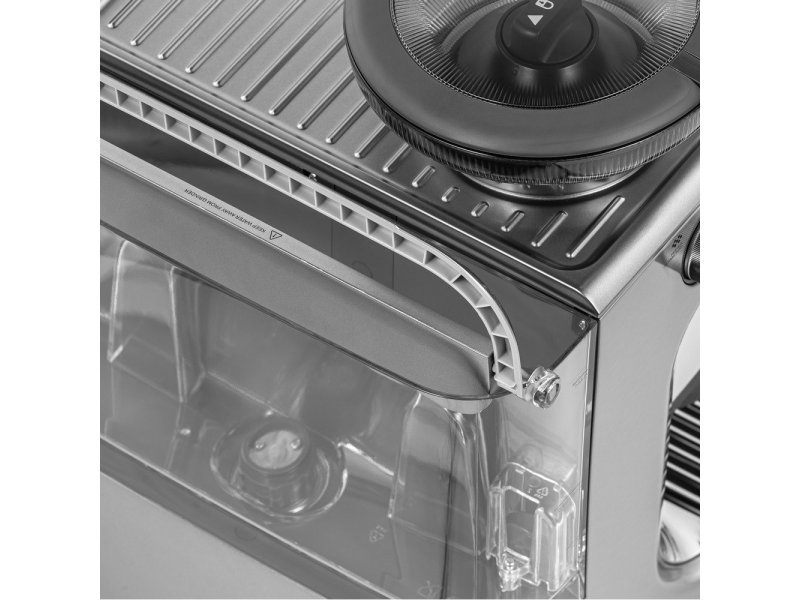 Кофемашина Bork C810 серебристый