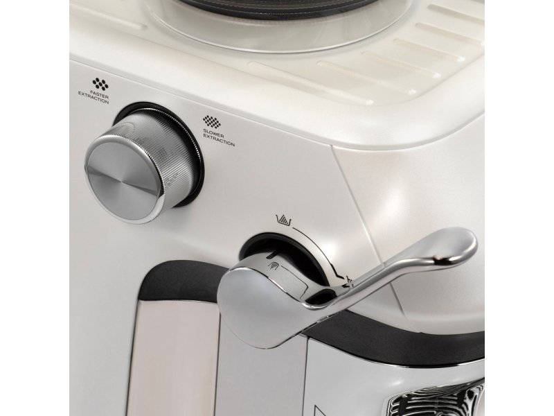 Кофемашина Bork C810 wt белый Кофемашина Bork C810 wt белый