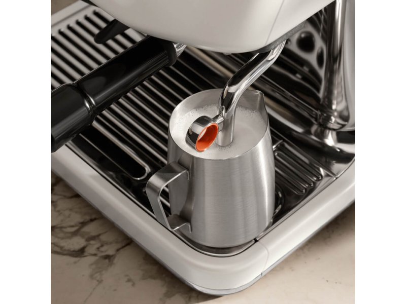 Кофемашина Bork C810 wt белый Кофемашина Bork C810 wt белый