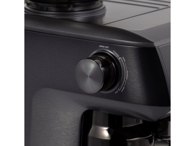 Кофемашина Bork C820 Noir черный Кофемашина Bork C820 Noir черный