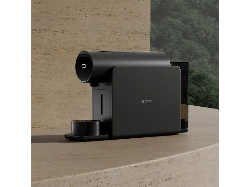 Кофемашина Bork C832 bk черный Кофемашина Bork C832 bk черный