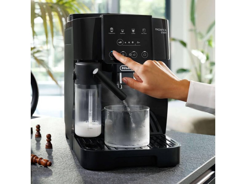 Кофемашина Delonghi Magnifica Start ECAM 220.60.B черный