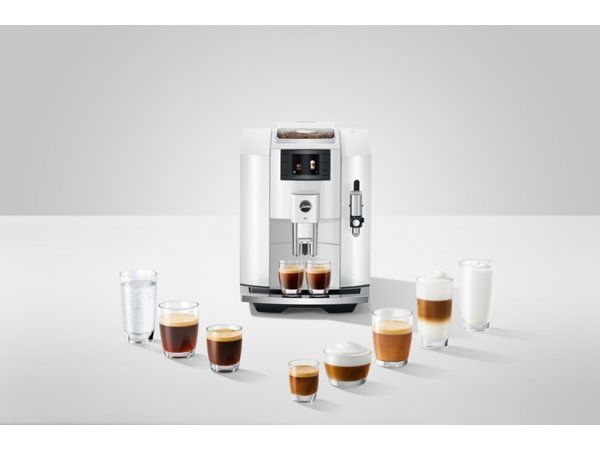 Кофемашина Jura E8 piano white