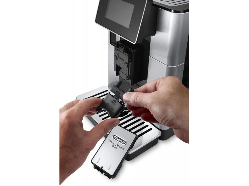 Кофемашина DeLonghi ECAM610.75.MB черный/серебристый