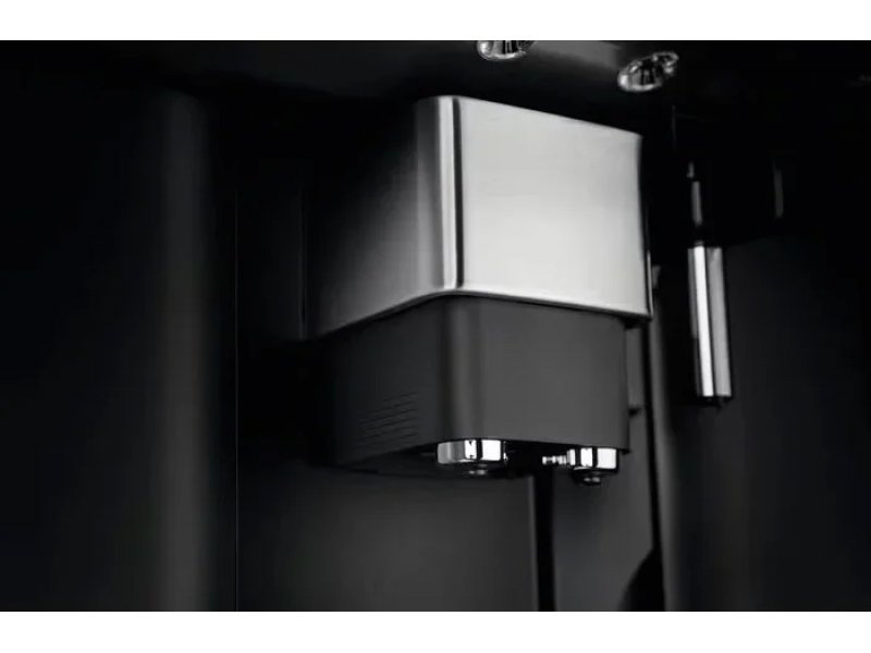 Встраиваемая кофемашина Electrolux EBC85H черный