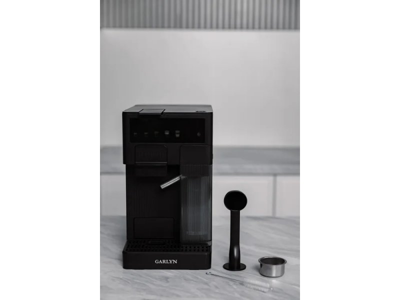 Кофеварка Garlyn Barista Compact черный Кофеварка Garlyn Barista Compact черный