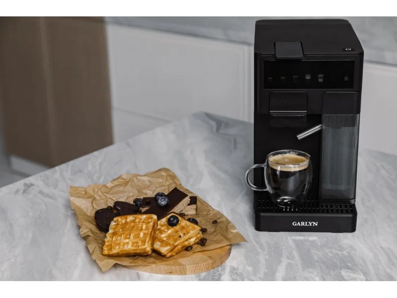 Кофеварка Garlyn Barista Compact черный Кофеварка Garlyn Barista Compact черный