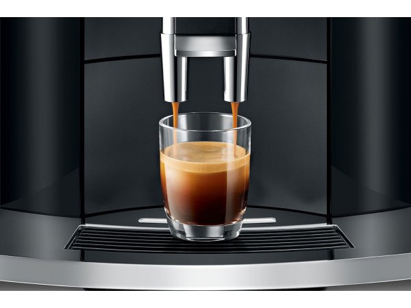 Кофемашина Jura E6 Piano Black