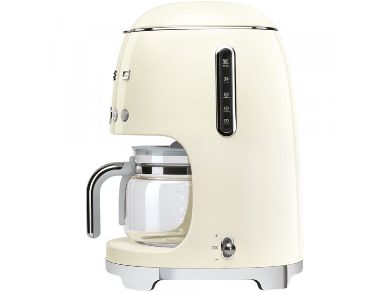 Кофеварка Smeg DCF02CREU бежевый Кофеварка Smeg DCF02CREU бежевый