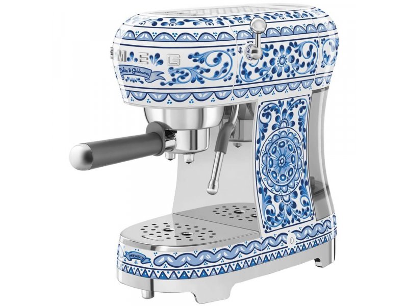 Кофемашина Smeg ECF02DGBEU синий