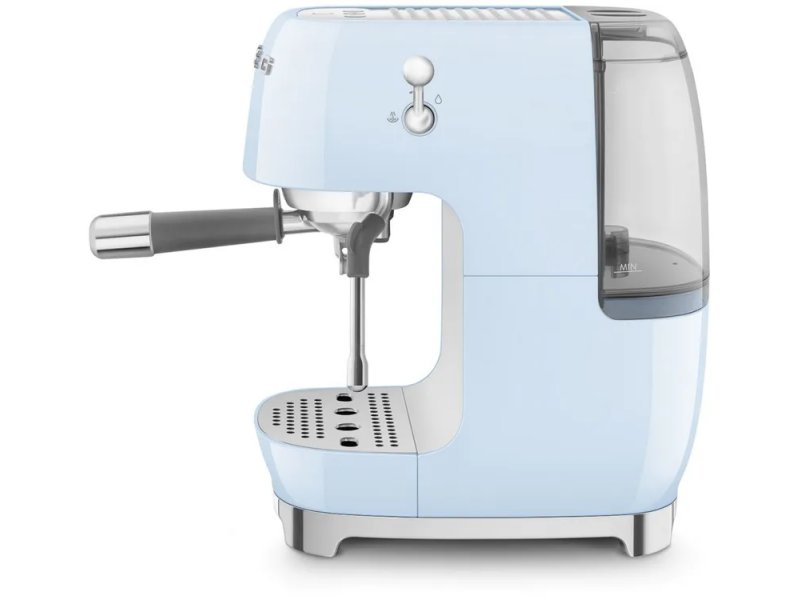 Кофемашина Smeg ECF03PBEU голубой/серебристый Кофемашина Smeg ECF03PBEU голубой/серебристый