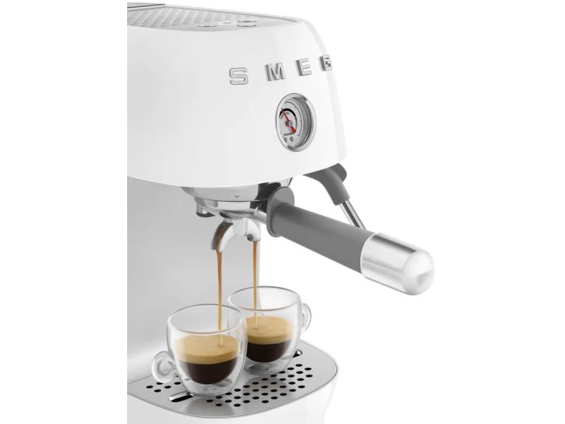Кофемашина Smeg ECF03WHEU белый/серебристый