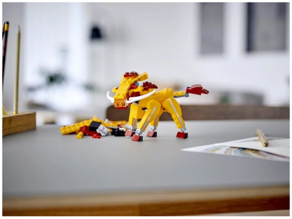 LEGO Creator Дикий лев 3 в 1 31112