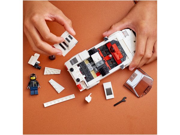 LEGO Speed Champions Lamborghini Countach 76908