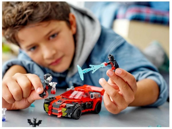 LEGO Super Heroes Майлс Моралес против Морбиуса 76244