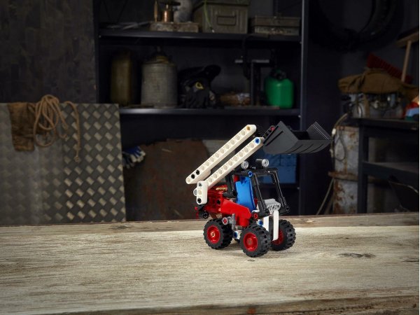 LEGO Technic Фронтальный погрузчик (42116)