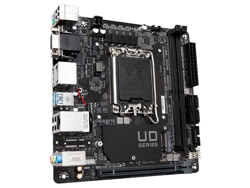 Материнская плата Gigabyte B840M DS3H, Socket AM5, AMD B840, mATX, RTL