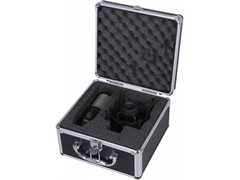 Микрофон AKG P420 черный Микрофон AKG P420 черный
