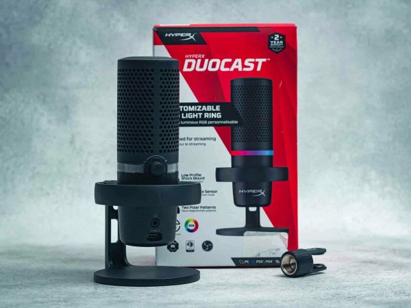 Микрофон HyperX DuoCast черный Микрофон HyperX DuoCast черный