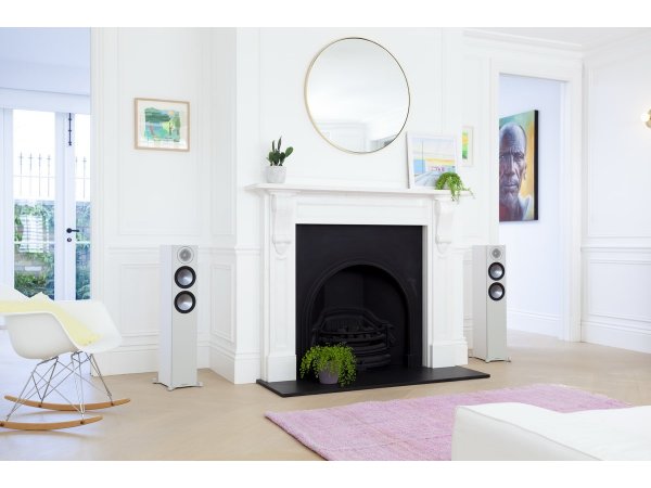 Напольная акустическая система Monitor Audio Bronze 200 White (6G) Напольная акустическая система Monitor Audio Bronze 200 White (6G)