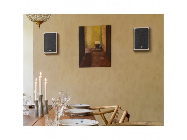 Настенная акустическая система Dali Oberon On Wall Light Oak