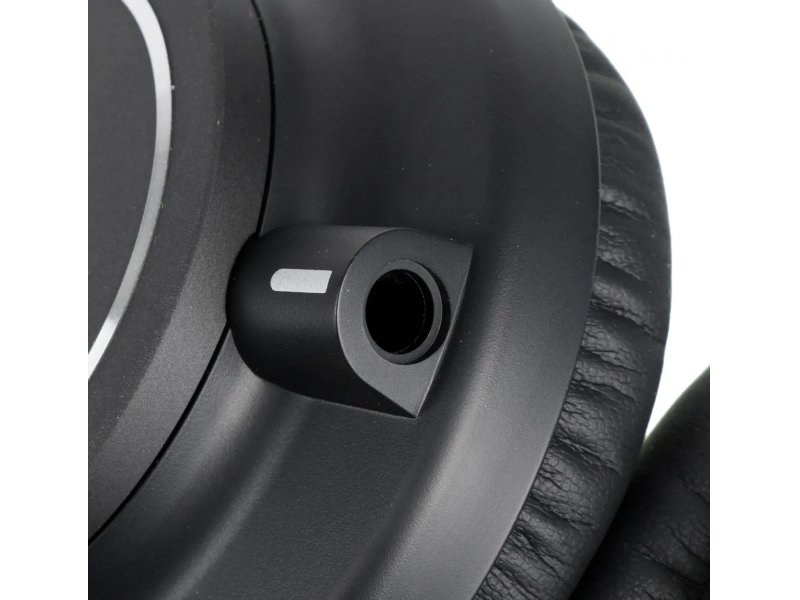 Наушники Audio-Technica ATH-M70X черный