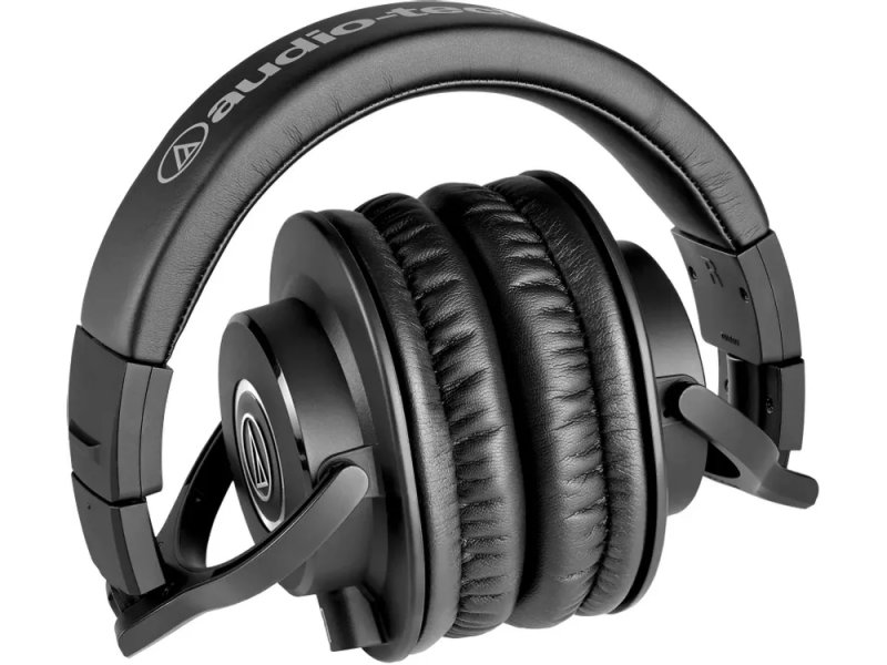 Проводные наушники Audio-Technica ATH-M40X черный Проводные наушники Audio-Technica ATH-M40X черный